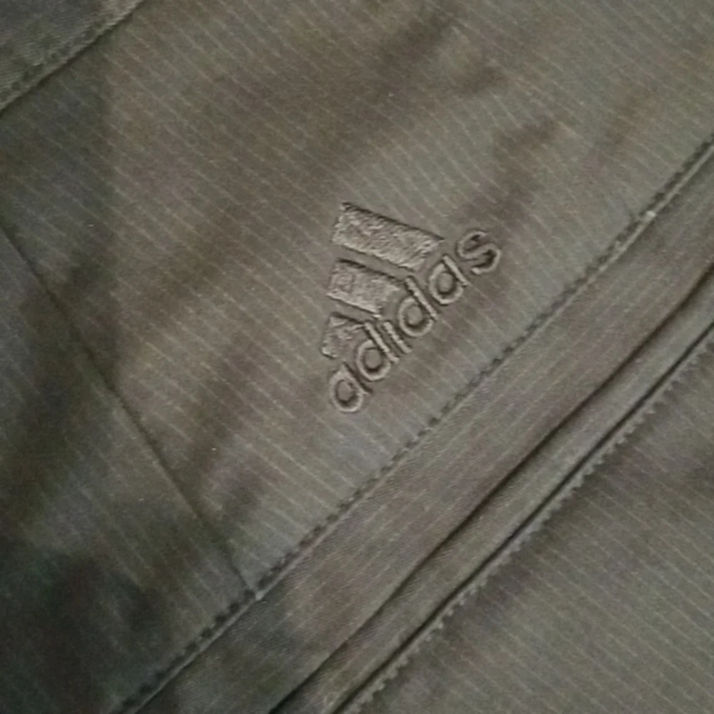 Adidas‎ golf shorts 32
